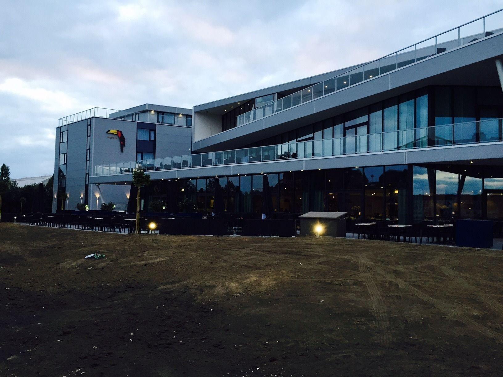 Van Der Valk Hotel Mons Congres & Spa Exterior foto