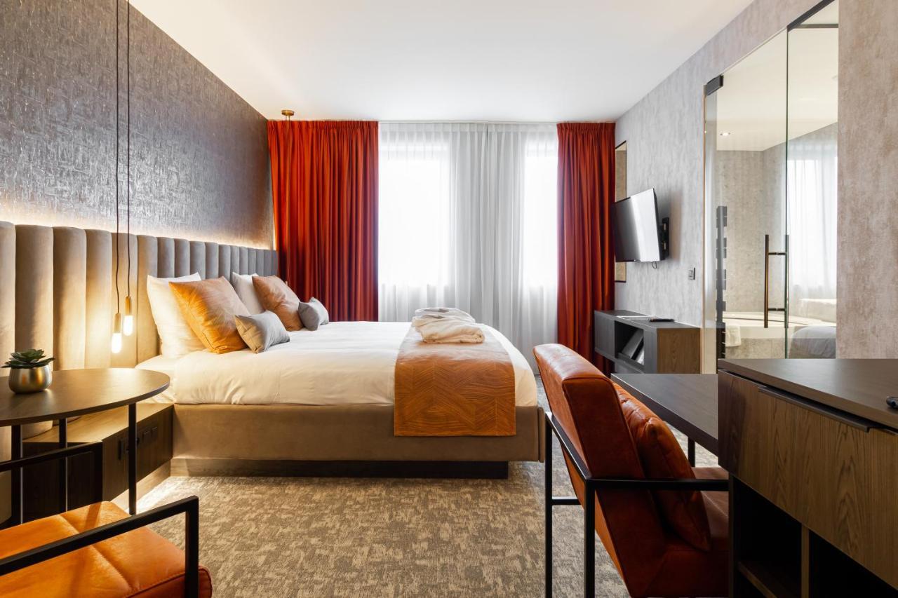 Van Der Valk Hotel Mons Congres & Spa Exterior foto