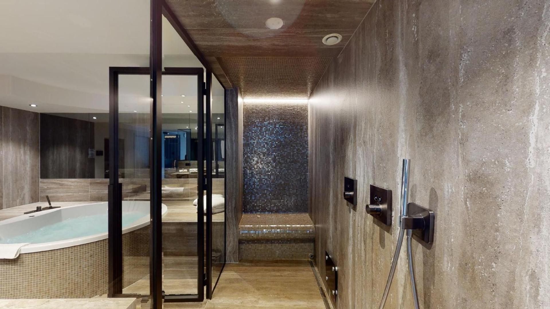Van Der Valk Hotel Mons Congres & Spa Exterior foto