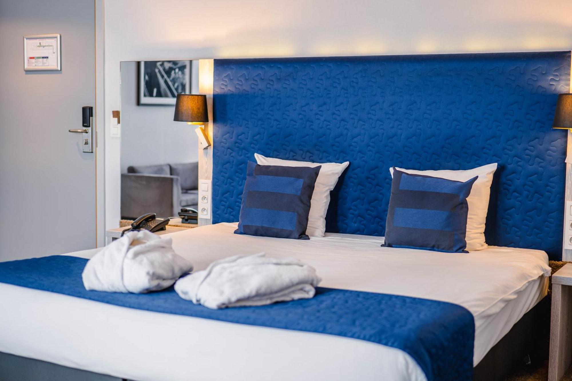 Van Der Valk Hotel Mons Congres & Spa Exterior foto